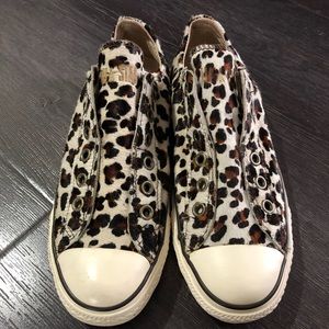 Converse leopard print shoelace-less slip-ons